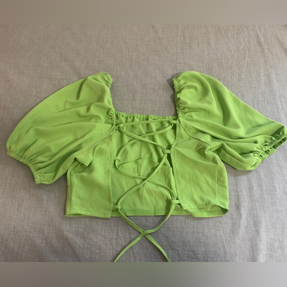 Top green - Picture 2 of 2